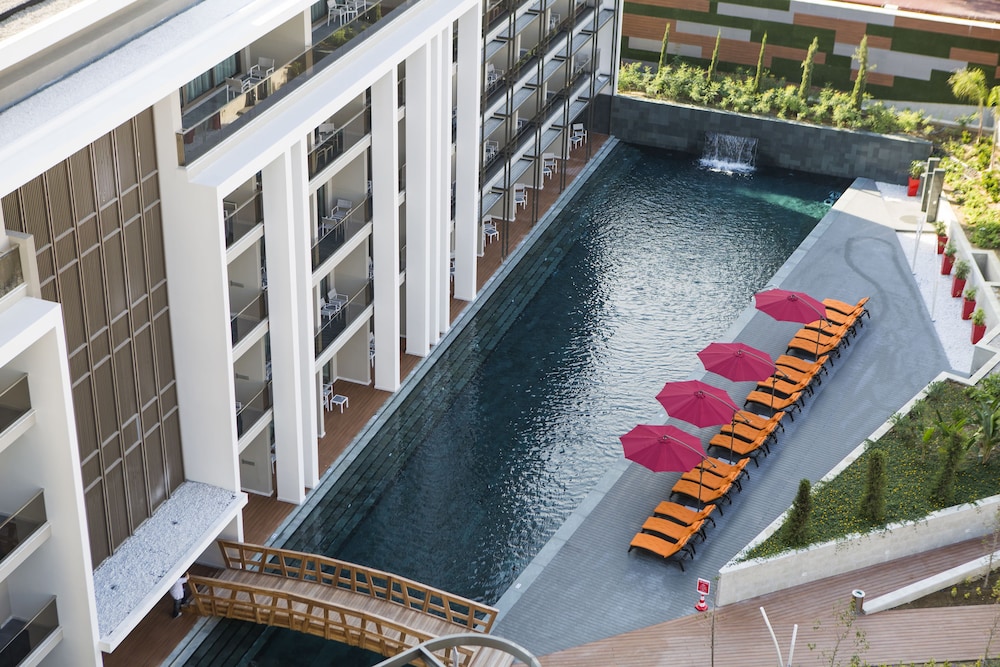 The Sense De Luxe – All Inclusive — Swimming pool in Side