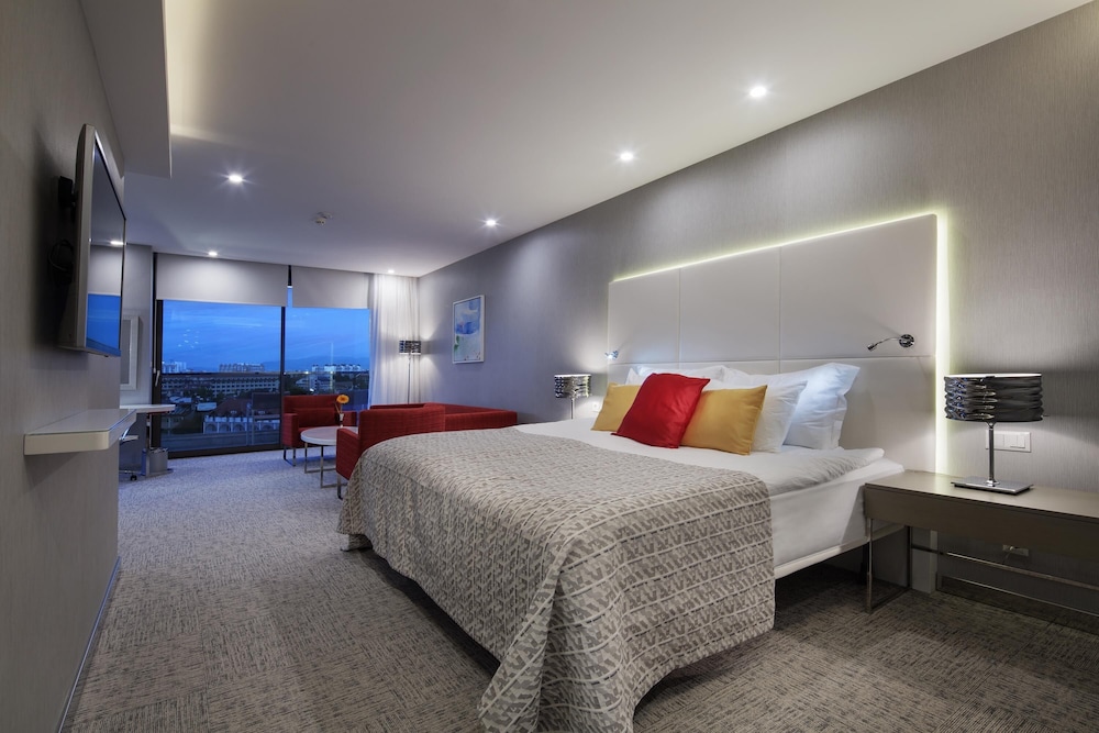 The Sense De Luxe – All Inclusive — Hotel rooms in Side