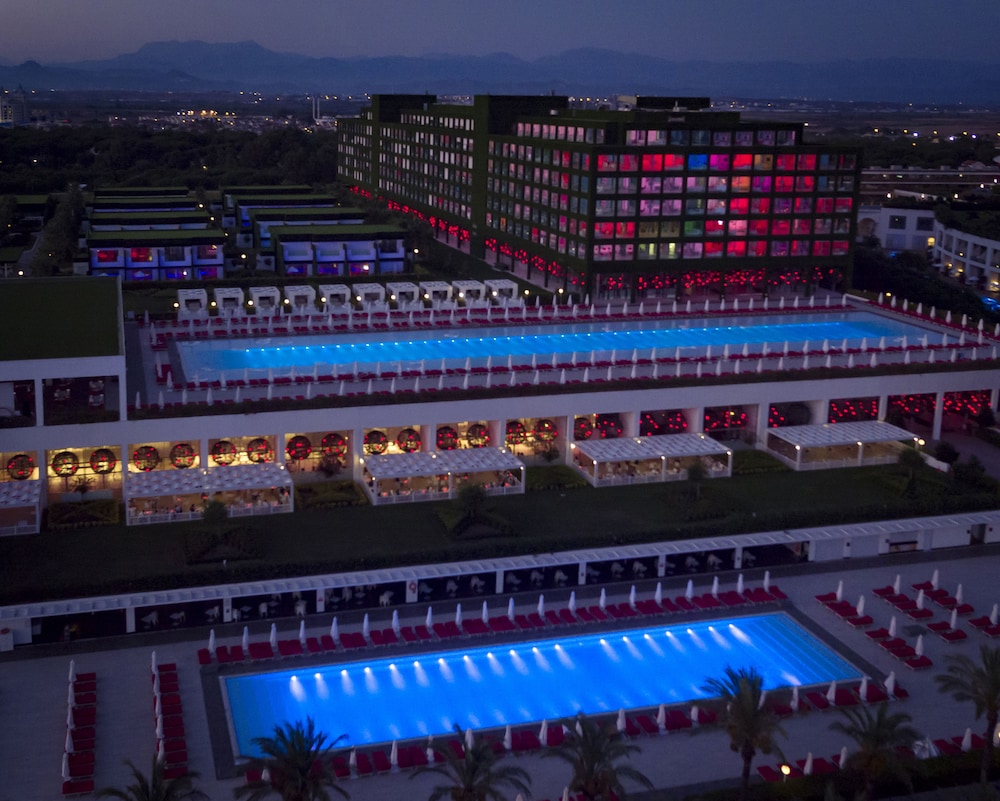 Adam & Eve - All Inclusive - Adults Only — Swimming pool in Belek