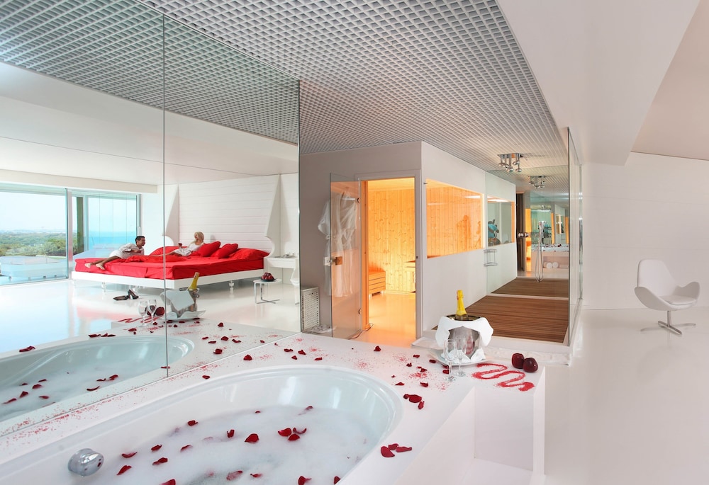 Adam & Eve - All Inclusive - Adults Only — Hotel rooms in Belek