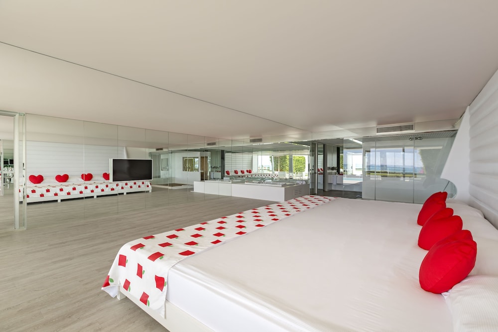 Adam & Eve - All Inclusive - Adults Only — Hotel rooms in Belek