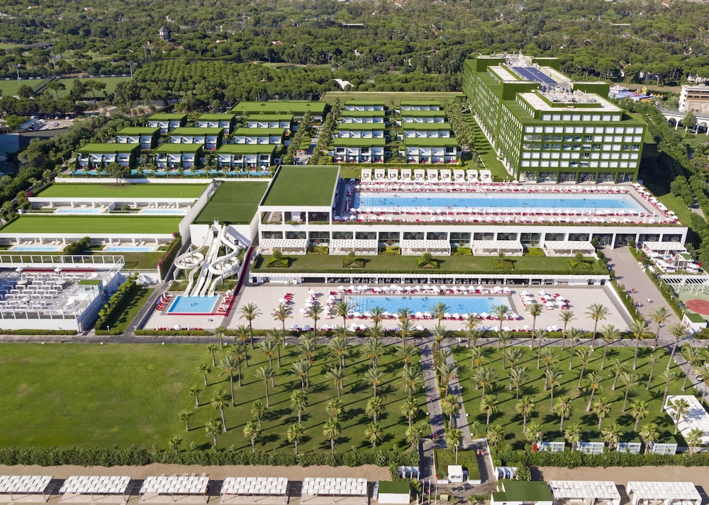 Adam & Eve - All Inclusive - Adults Only — Hotel building in Belek