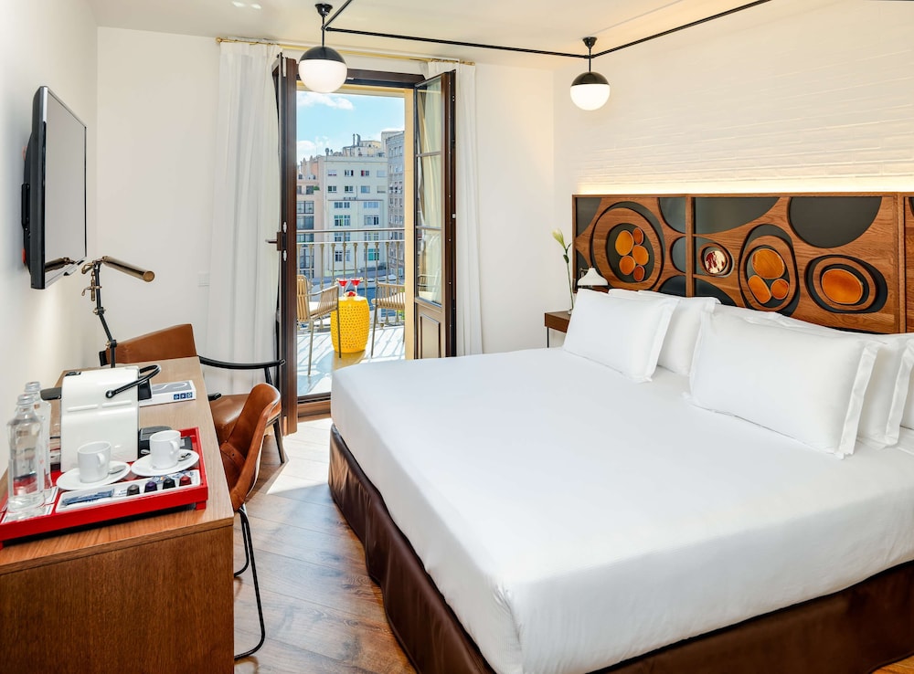 H10 Metropolitan — Hotel rooms in Barcelona, Catalonia