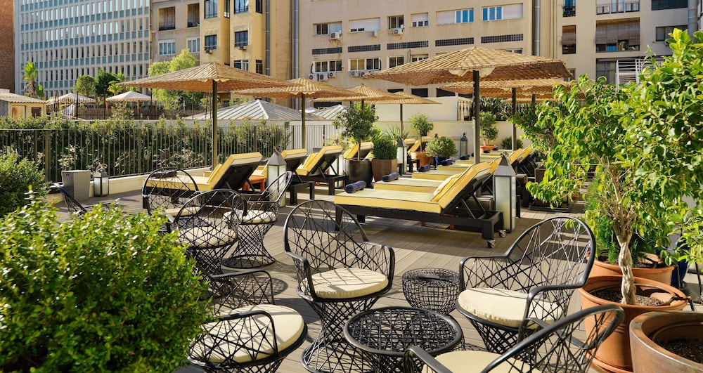 H10 Metropolitan — Sports & recreation in Barcelona, Catalonia