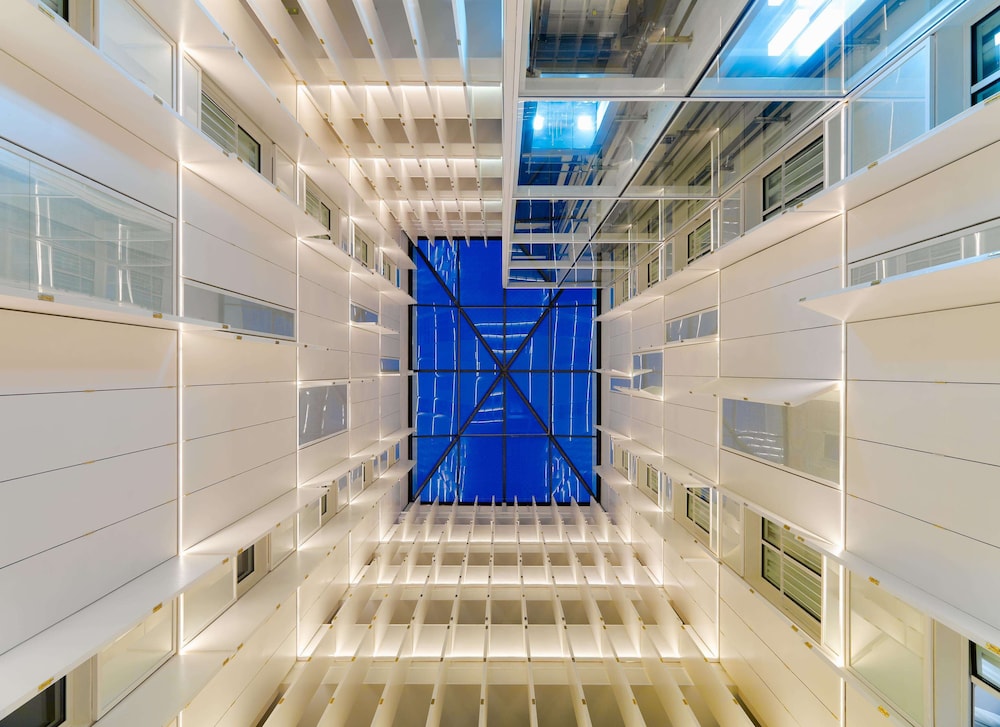 H10 Metropolitan — Hotel building in Barcelona, Catalonia