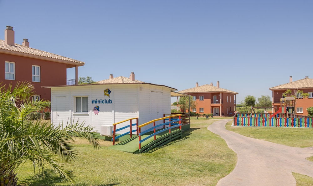 Aparthotel ILUNION Sancti Petri — Attractions for children in Chiclana de la Frontera, Andalusia