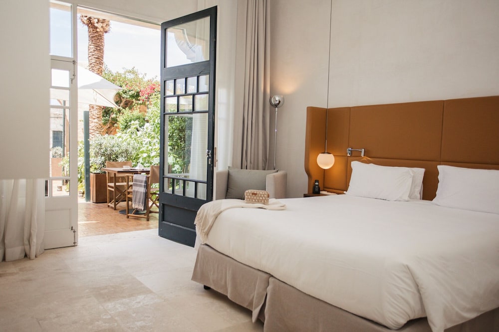Hotel Faustino Gran - Relais & Chateaux — Hotel rooms in Ciutadella de Menorca, Balearic Islands