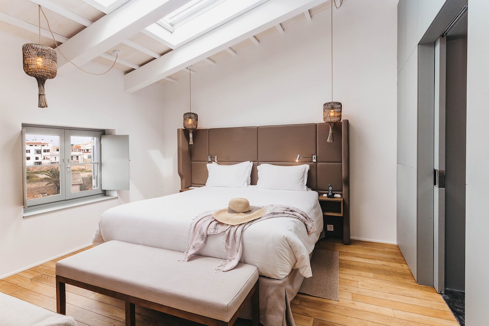 Hotel Faustino Gran - Relais & Chateaux — Hotel rooms in Ciutadella de Menorca, Balearic Islands
