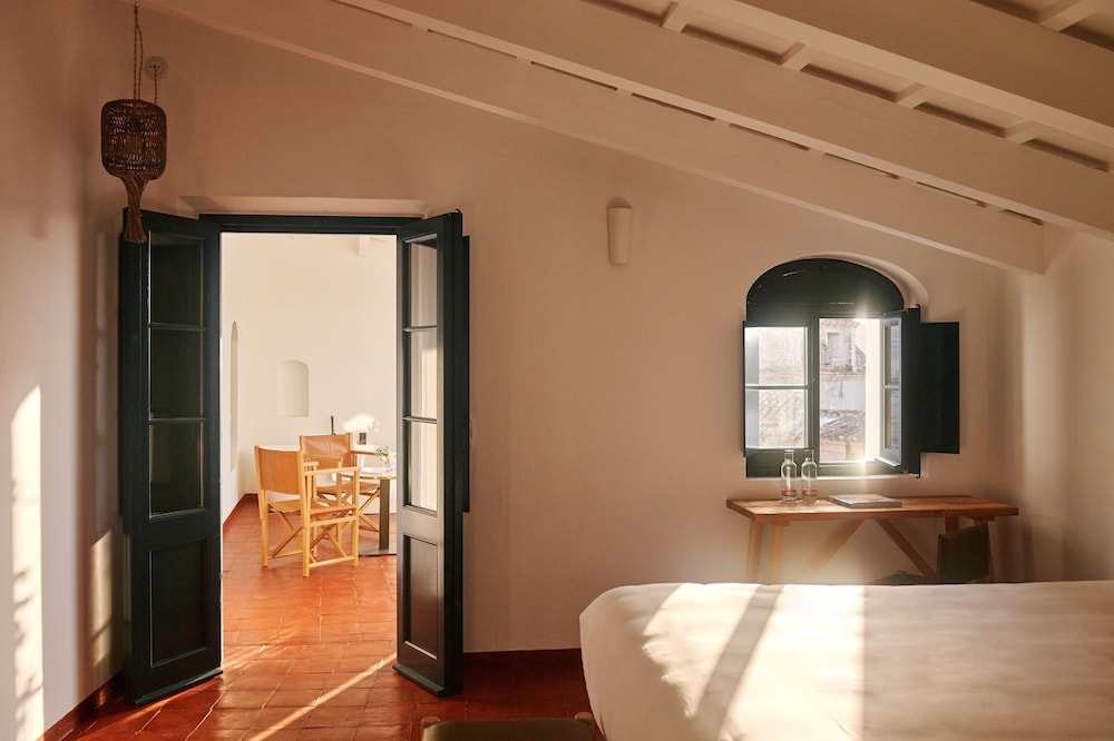 Hotel Faustino Gran - Relais & Chateaux — Hotel rooms in Ciutadella de Menorca, Balearic Islands