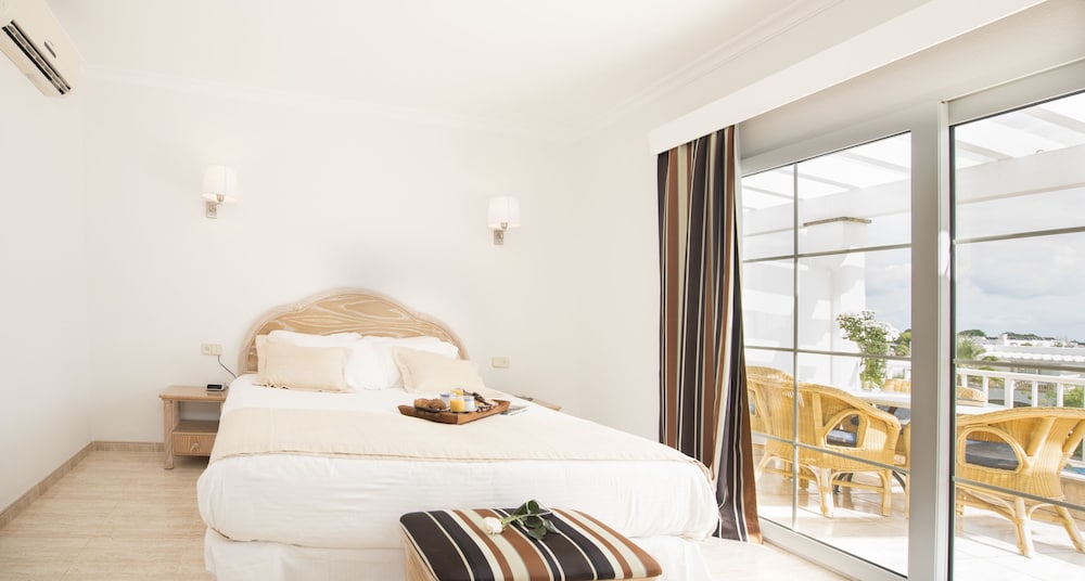 Ona Village Cala d'Or — Hotel rooms in Cala d´Or, Balearic Islands