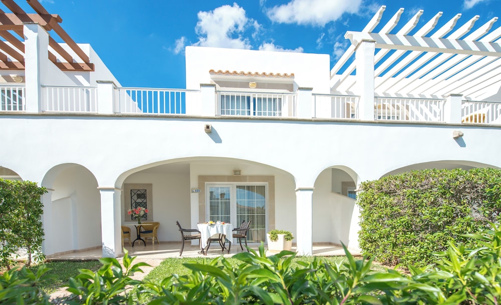 Ona Village Cala d'Or — Hotel building in Cala d´Or, Balearic Islands
