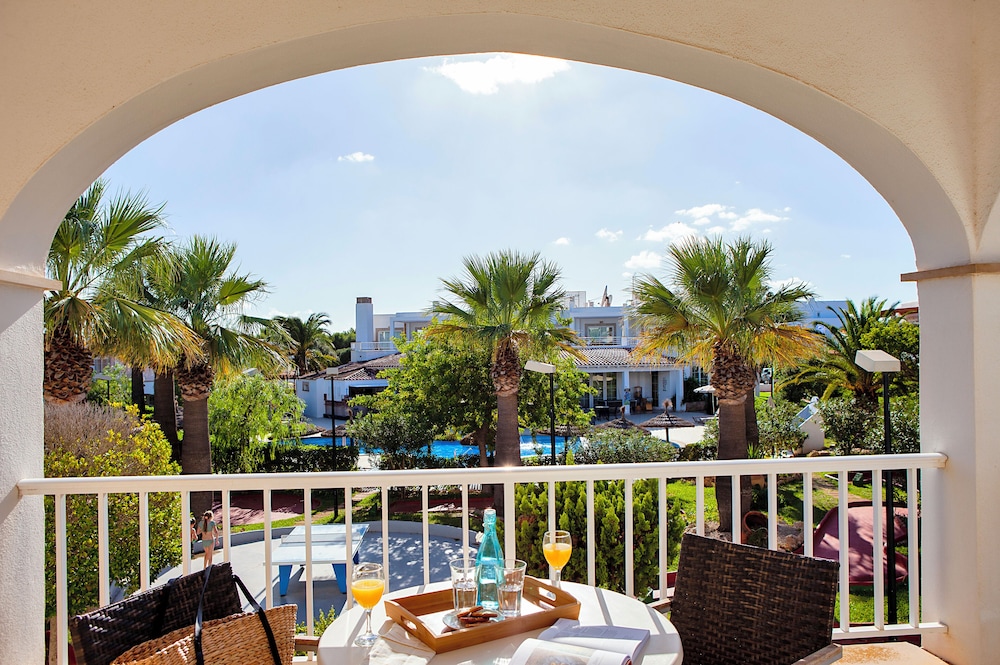 Ona Village Cala d'Or — Swimming pool in Cala d´Or, Balearic Islands