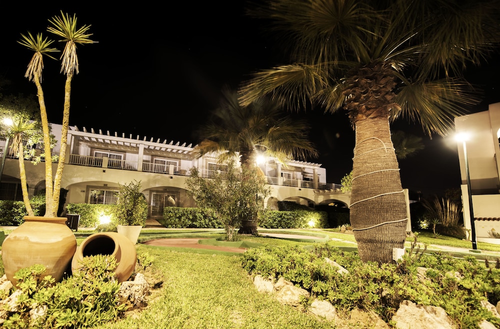 Ona Village Cala d'Or — Hotel building in Cala d´Or, Balearic Islands