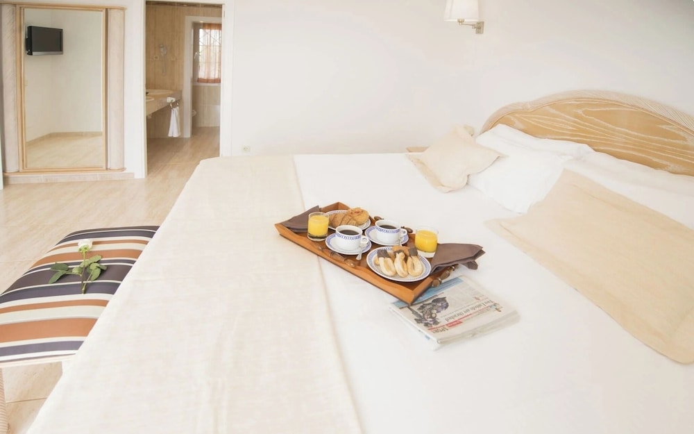 Ona Village Cala d'Or — Hotel rooms in Cala d´Or, Balearic Islands