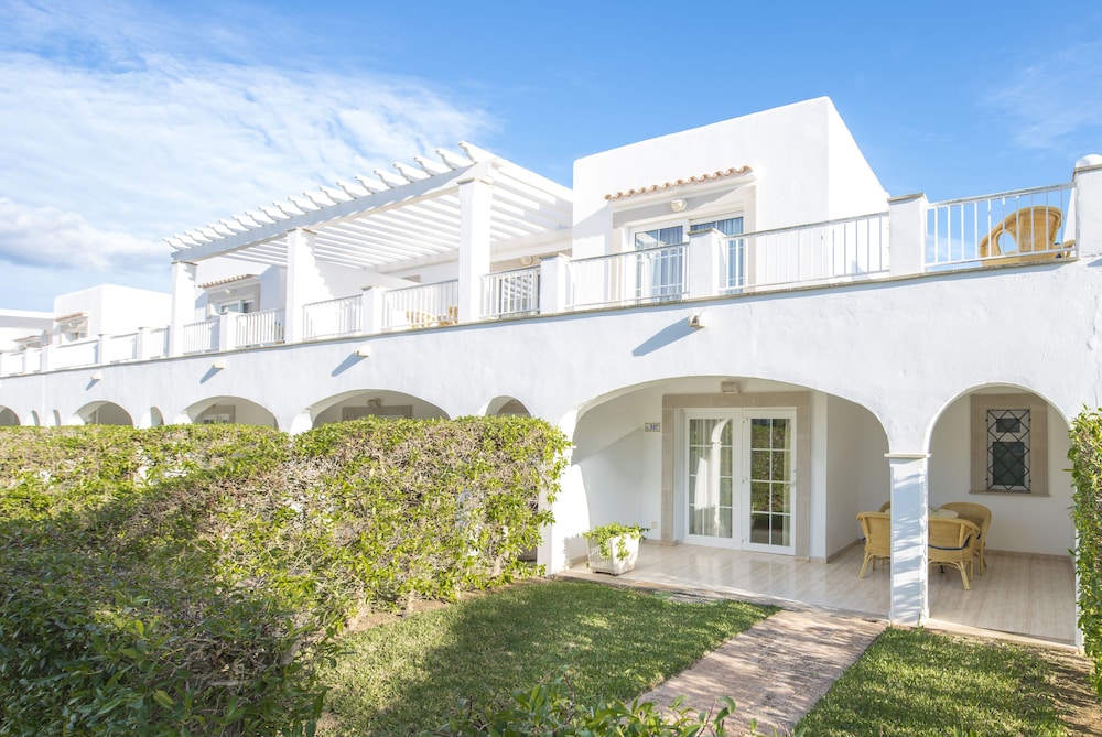 Ona Village Cala d'Or — Hotel building in Cala d´Or, Balearic Islands