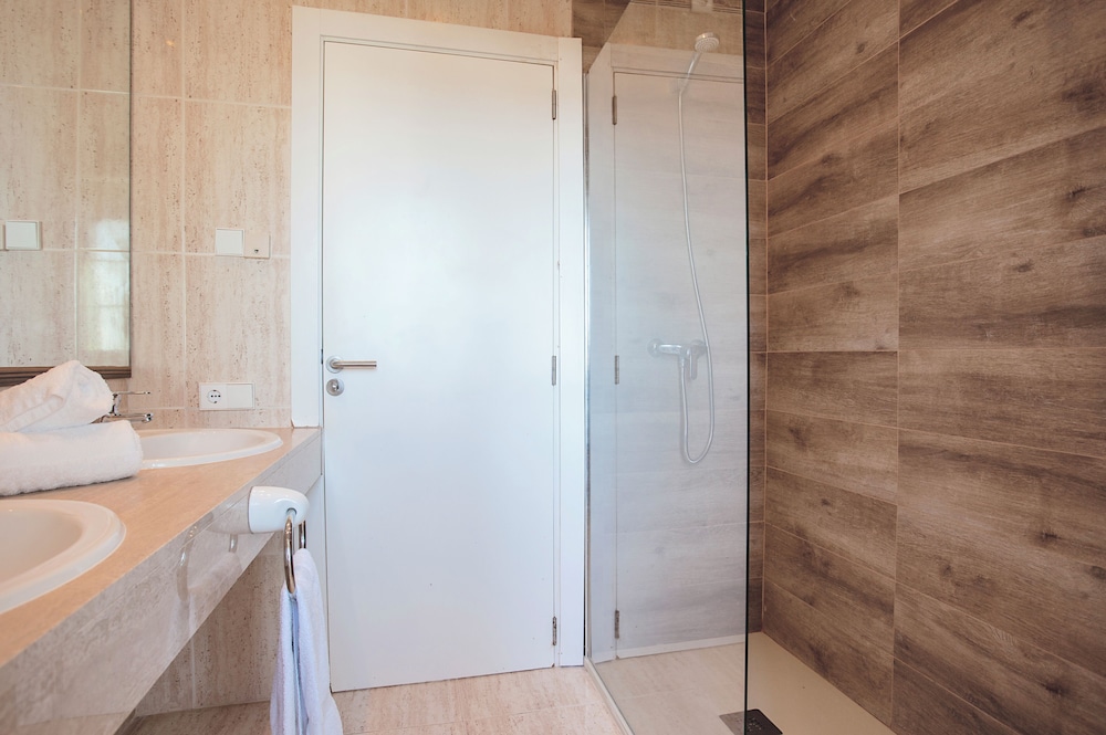 Ona Village Cala d'Or — Hotel rooms in Cala d´Or, Balearic Islands
