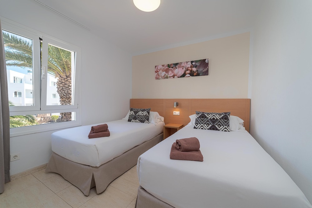 Hotel Siroco - Adults Only — Hotel rooms in Costa Teguise, Canary Islands