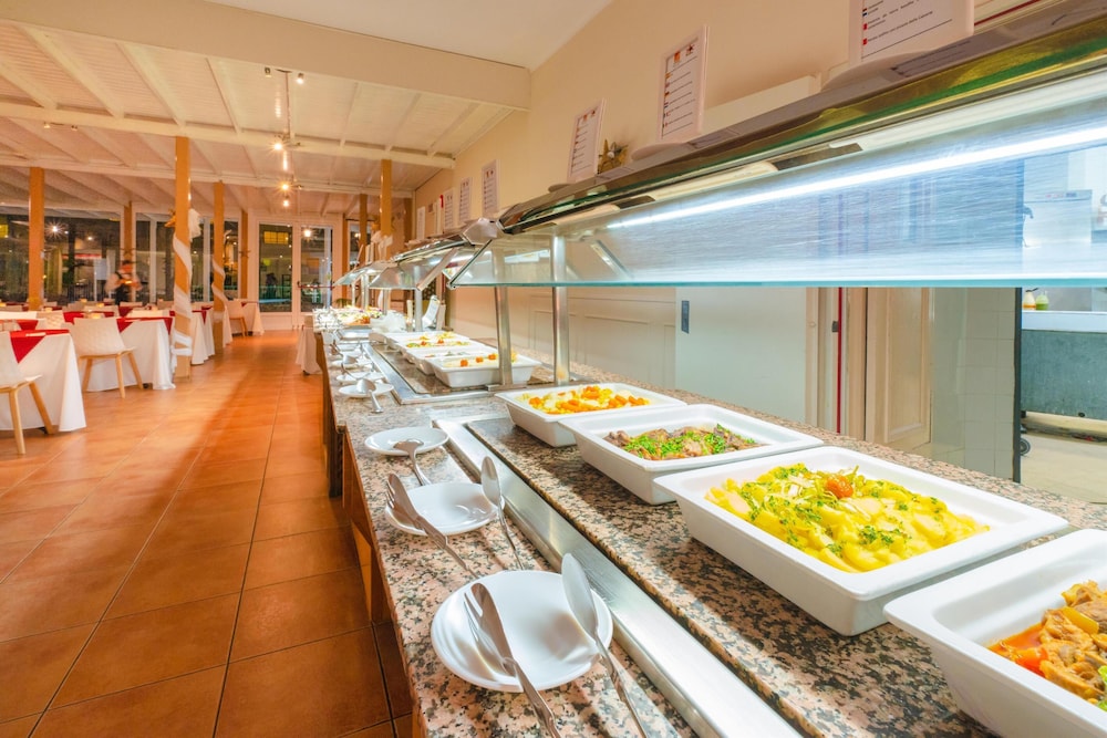 Hotel Siroco - Adults Only — Restaurant & bars in Costa Teguise, Canary Islands