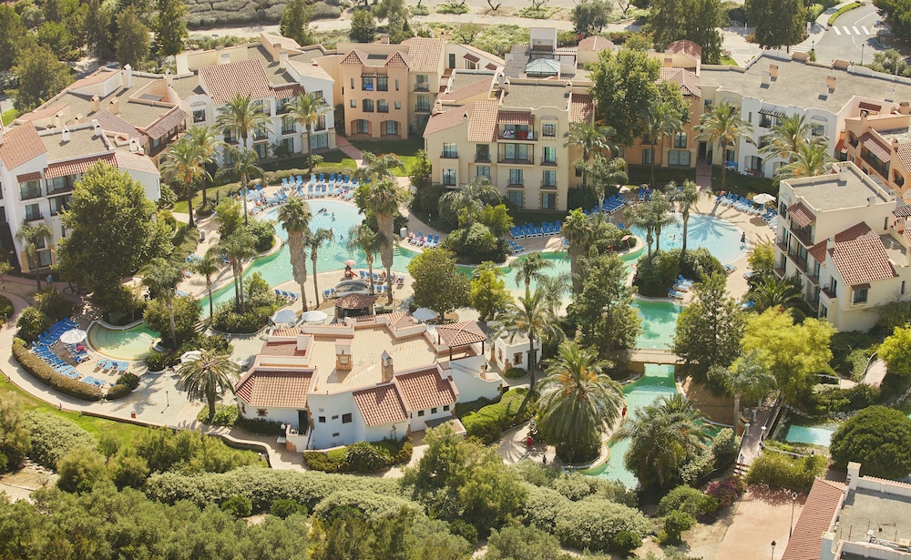 PortAventura Hotel Roulette - Includes unlimited access to PortAventura Park & 1 day access to Ferrari Land