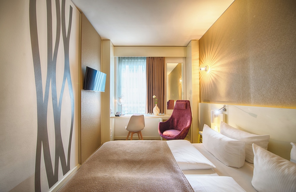Leonardo Hotel Berlin Mitte — Hotel rooms in Berlin, Berlin
