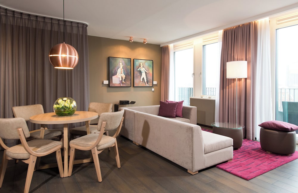 Leonardo Hotel Berlin Mitte — Hotel rooms in Berlin, Berlin