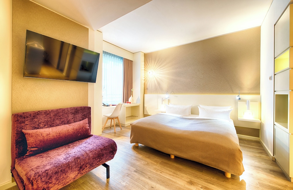 Leonardo Hotel Berlin Mitte — Hotel rooms in Berlin, Berlin