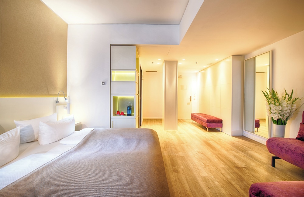 Leonardo Hotel Berlin Mitte — Hotel rooms in Berlin, Berlin