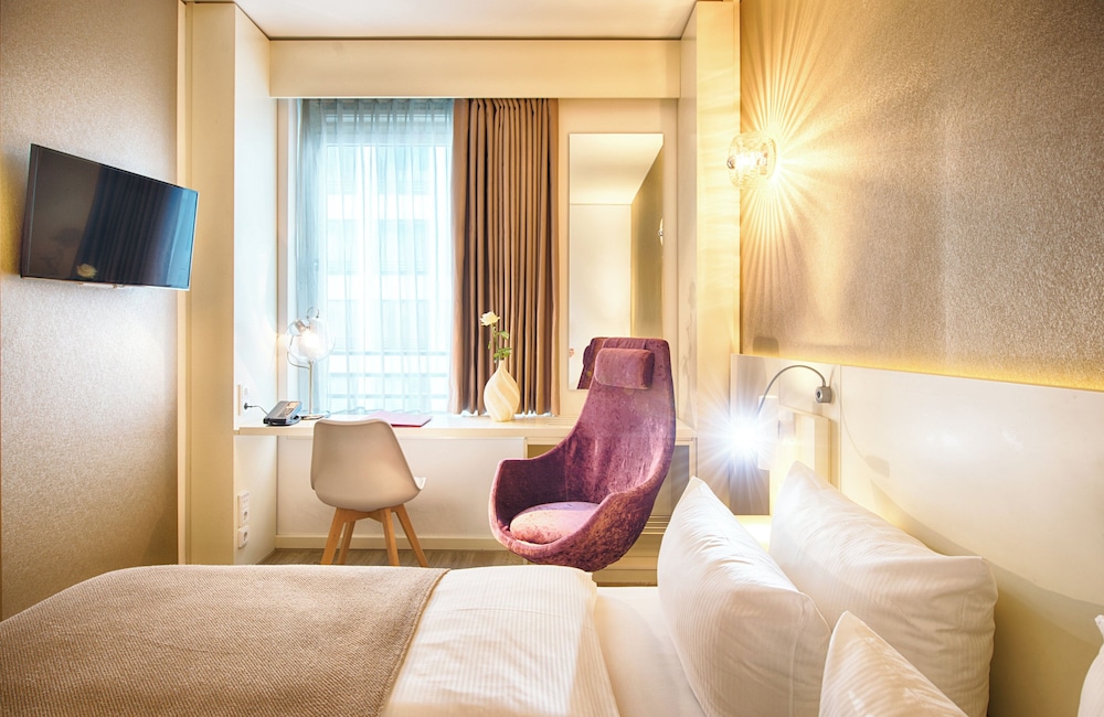Leonardo Hotel Berlin Mitte — Hotel rooms in Berlin, Berlin