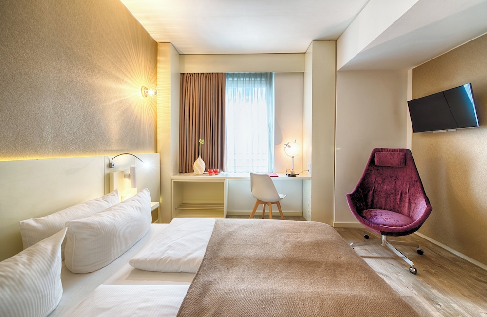 Leonardo Hotel Berlin Mitte — Hotel rooms in Berlin, Berlin