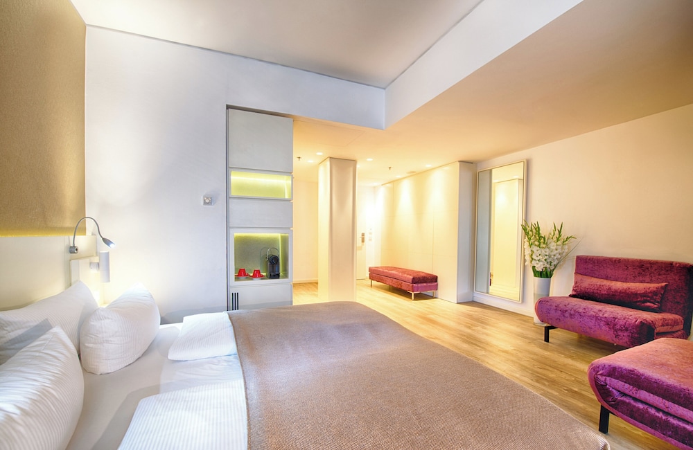 Leonardo Hotel Berlin Mitte — Hotel rooms in Berlin, Berlin