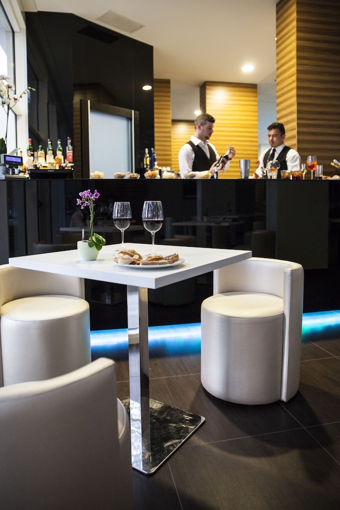 Hotel Degli Arcimboldi — Restaurant & bars in Milan, Lombardy