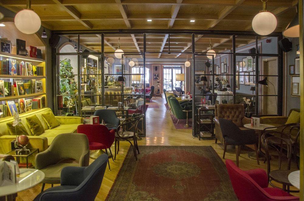 Browns Central Hotel — Restaurant & bars in Lisbon, Lisboa