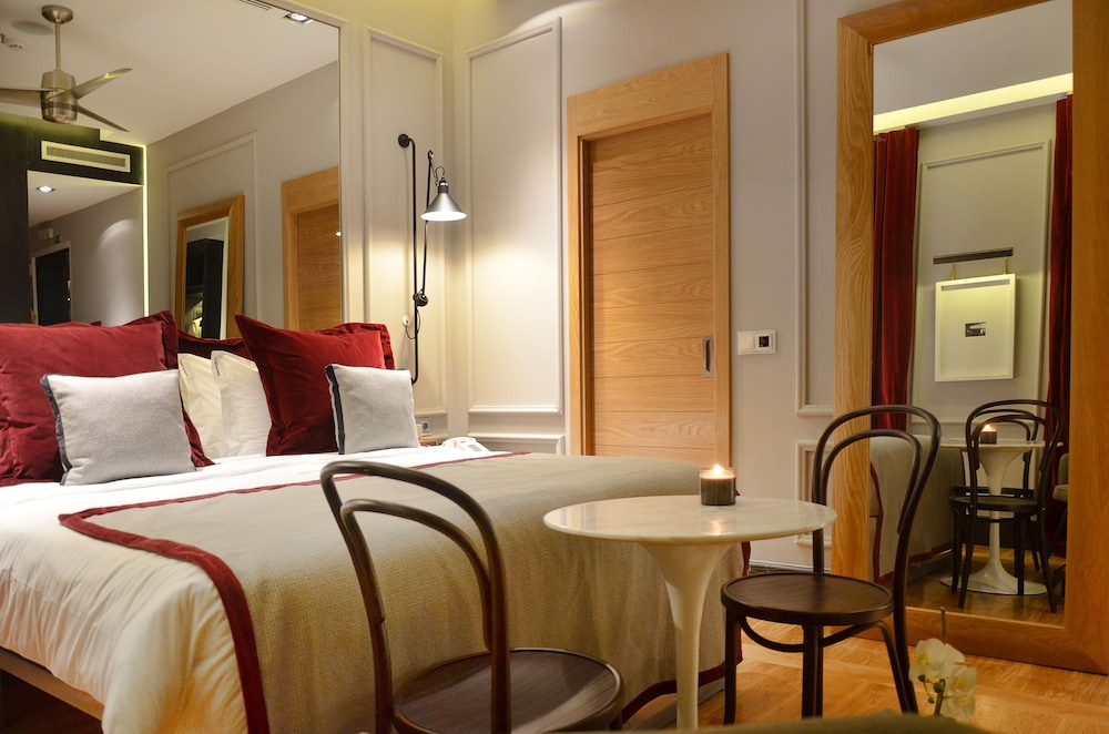 Browns Central Hotel — Hotel rooms in Lisbon, Lisboa