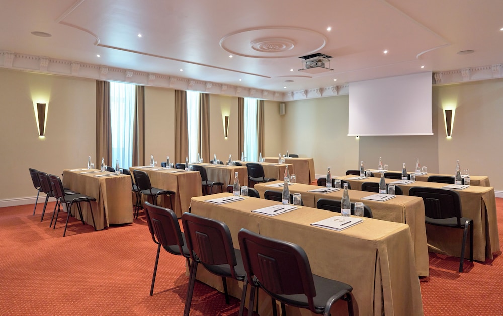 PortoBay Liberdade — Hotel building in Lisbon, Lisboa