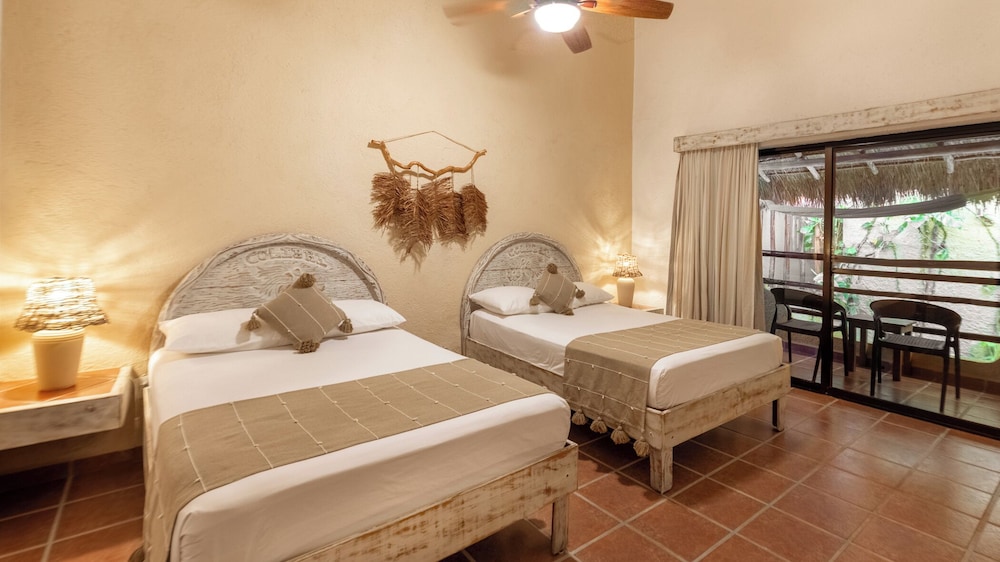 Hotel Casa Colibri — Hotel rooms in Playa del Carmen, Quintana Roo