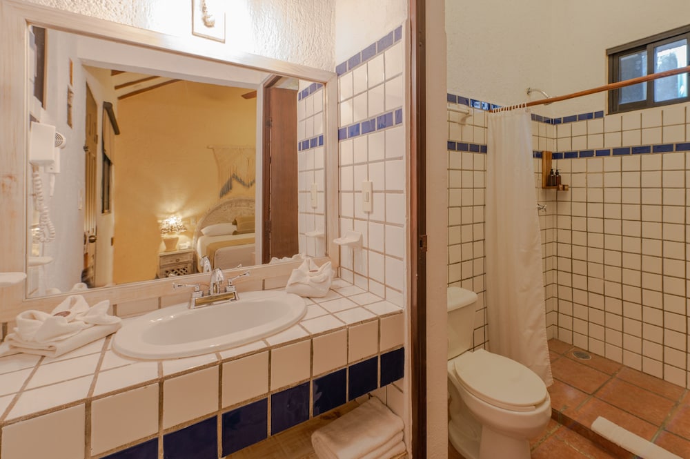 Hotel Casa Colibri — Hotel rooms in Playa del Carmen, Quintana Roo
