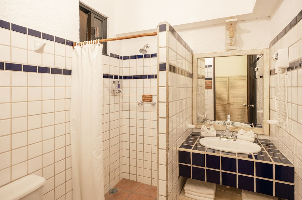 Hotel Casa Colibri — Hotel rooms in Playa del Carmen, Quintana Roo
