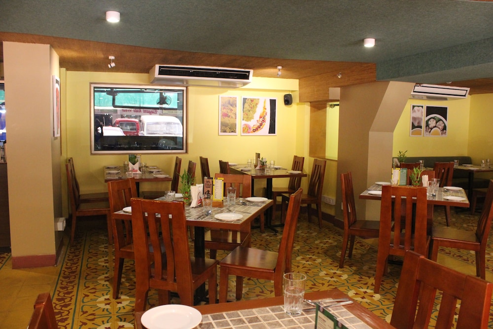 Grande Delmon — Restaurant & bars in Panaji, Goa