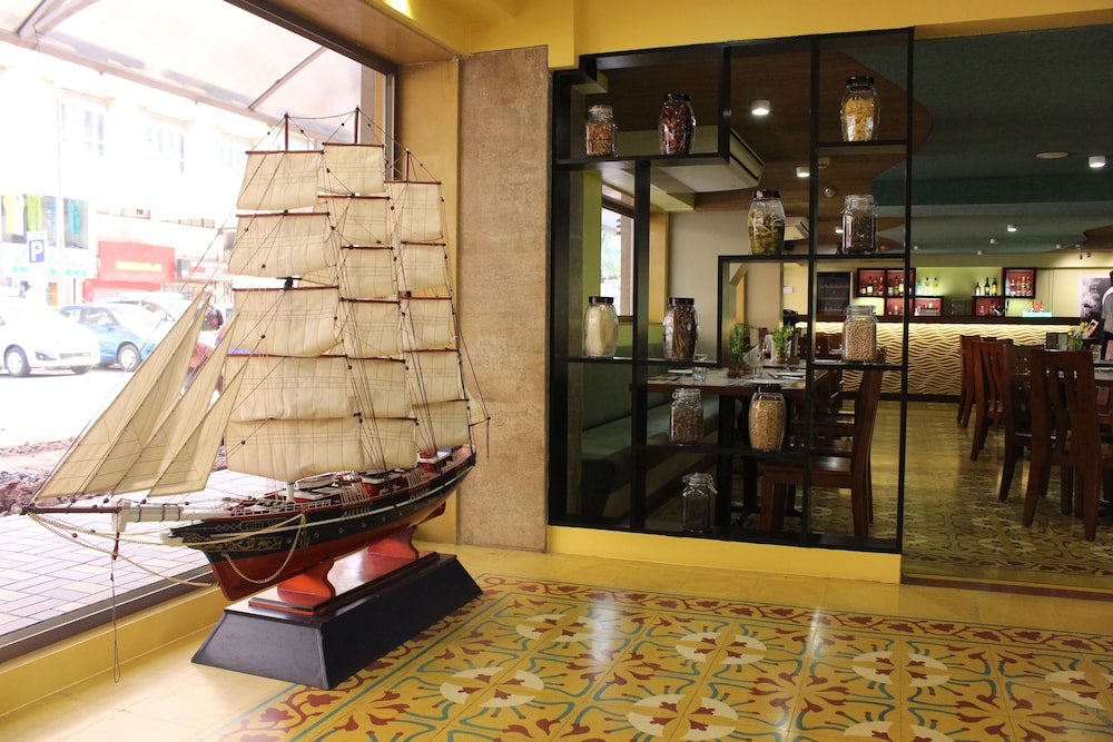 Grande Delmon — Restaurant & bars in Panaji, Goa
