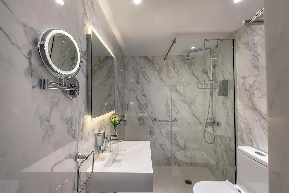 Park Beach Hotel — Rooms in Limassol, Limassol Region