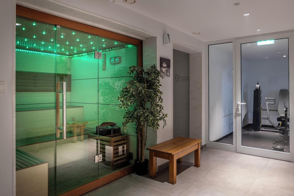Park Beach Hotel — Facilities in Limassol, Limassol Region
