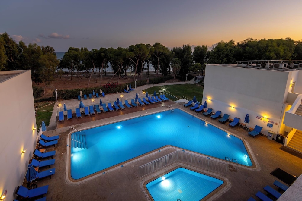 Park Beach Hotel — Pool in Limassol, Limassol Region
