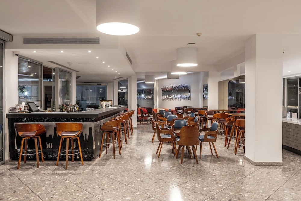 Park Beach Hotel — Restaurant in Limassol, Limassol Region
