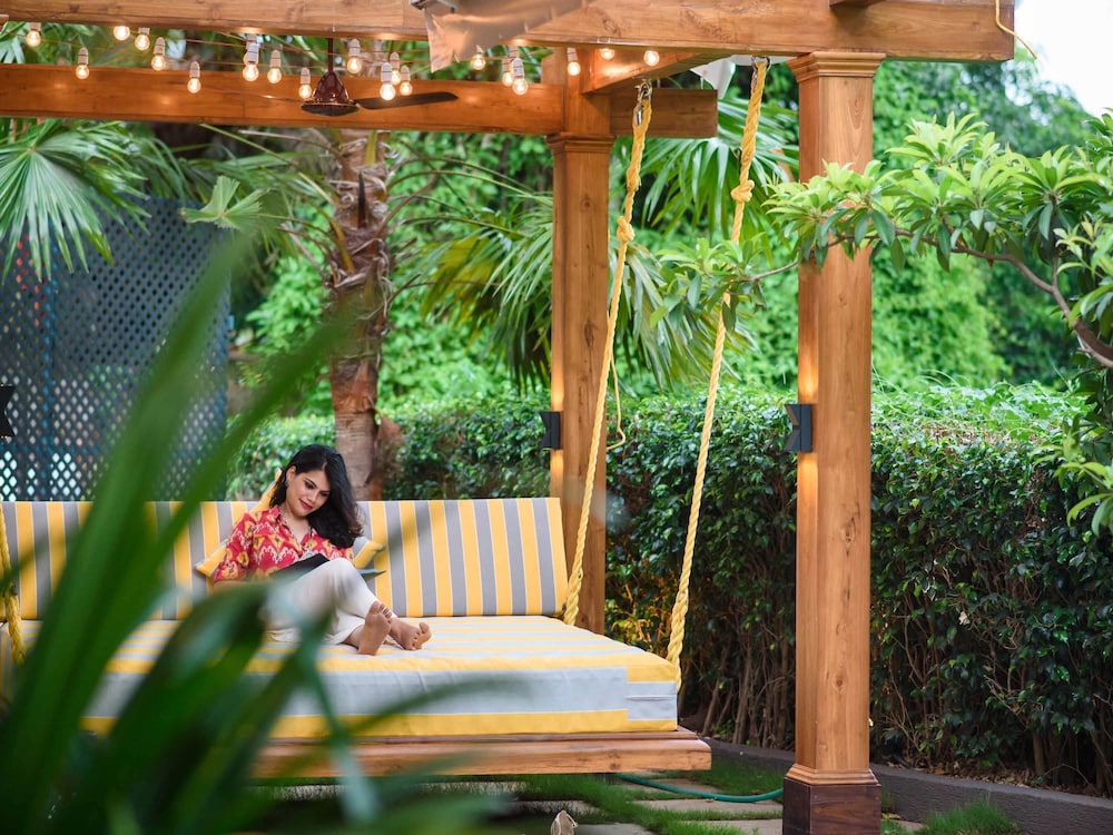 Novotel Goa Resort & Spa Candolim — Restaurant & bars in Candolim, Goa