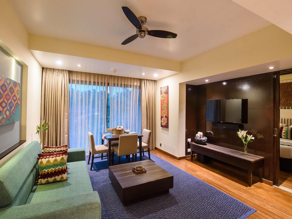 Novotel Goa Resort & Spa Candolim — Hotel rooms in Candolim, Goa