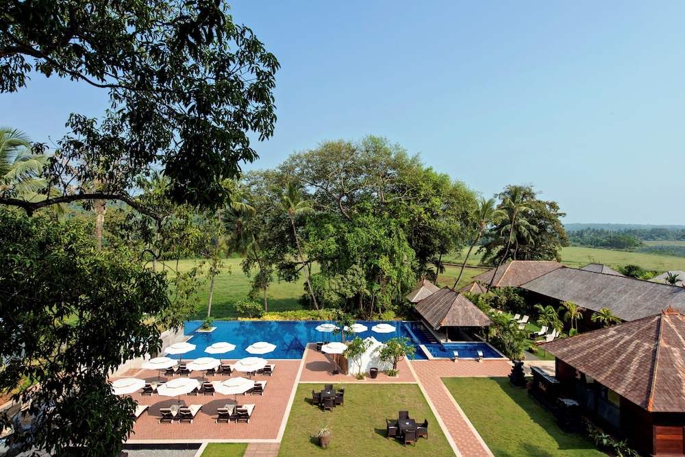Novotel Goa Resort & Spa Candolim — Swimming pool in Candolim, Goa