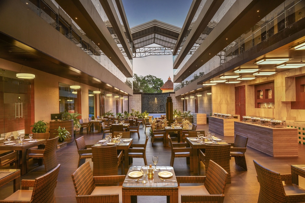 The Acacia Hotel & Spa Goa — Restaurant & bars in Candolim, Goa