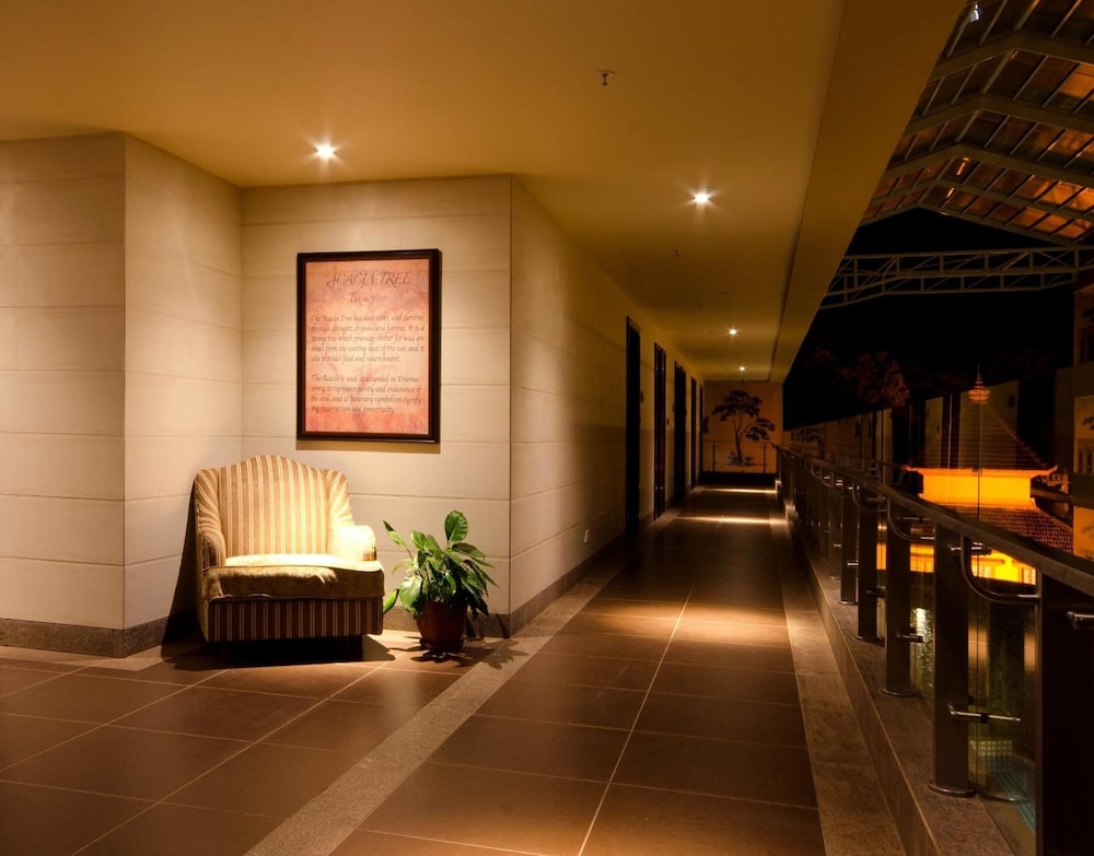 The Acacia Hotel & Spa Goa — Hotel building in Candolim, Goa