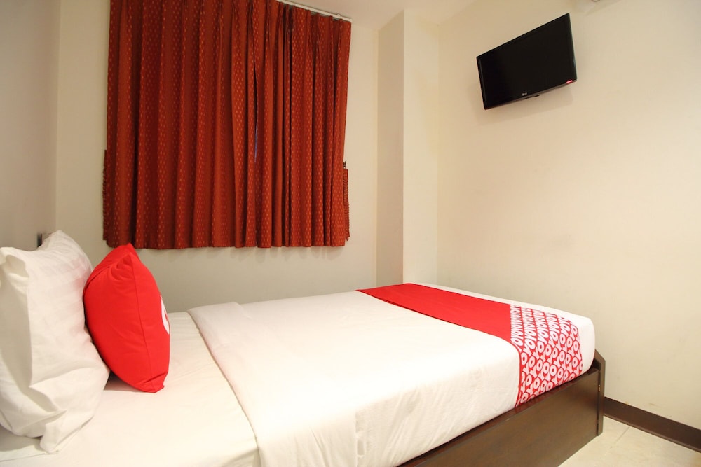 Super OYO 484 Pannee Residence Khaosan (Sha Plus) — Hotel rooms in Bangkok, Bangkok