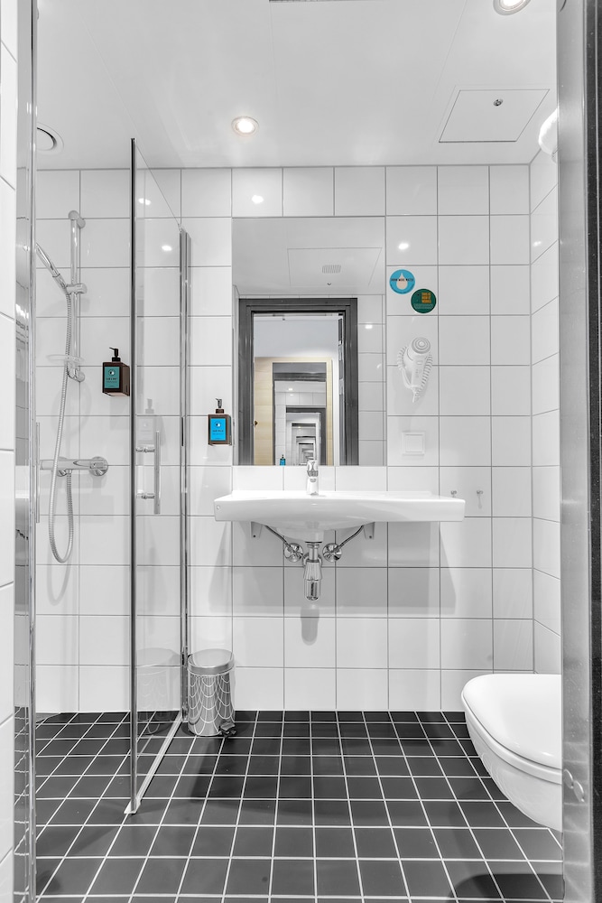 Comfort Hotel Xpress Tromso — Hotel rooms in Tromso, Troms